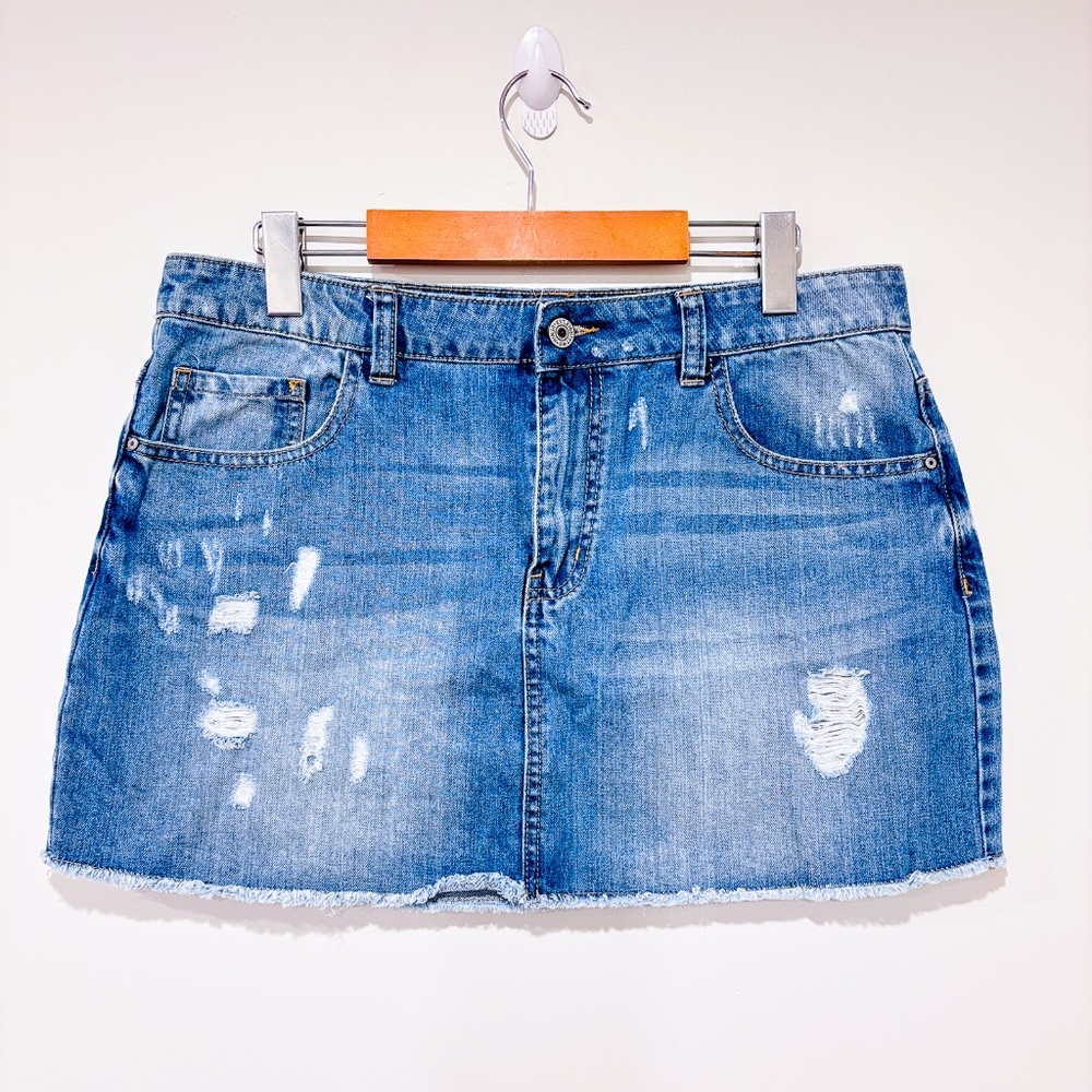 ARDENE Blue denim mini skirt - Picture 1 of 6